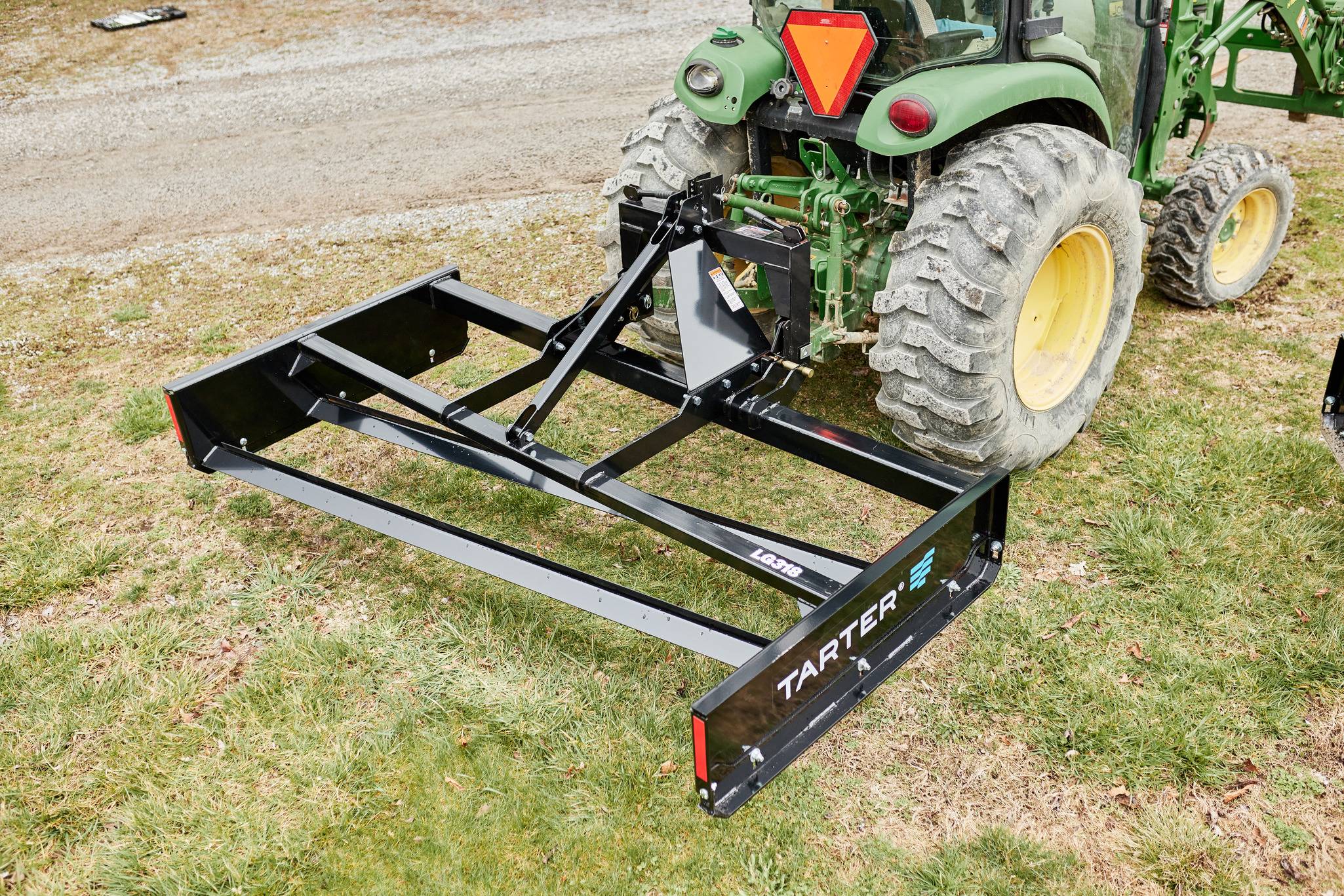 300 SERIES 8 FT. LAND GRADER