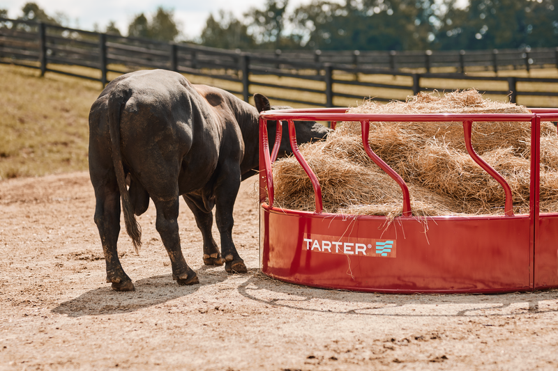 Titan Bull Hay Feeder