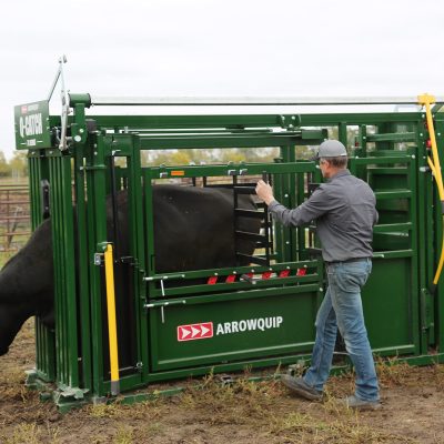 Q-Catch 74 Series Squeeze Chute
