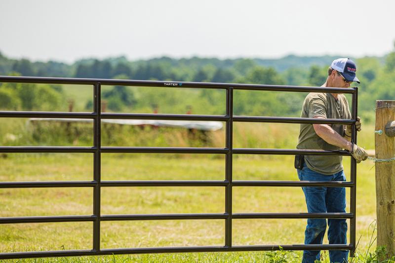 Steelmax Square Corner Gate