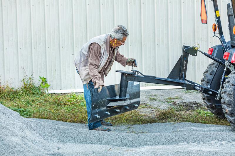 200 Series 5 ft. Rear Grader Blade