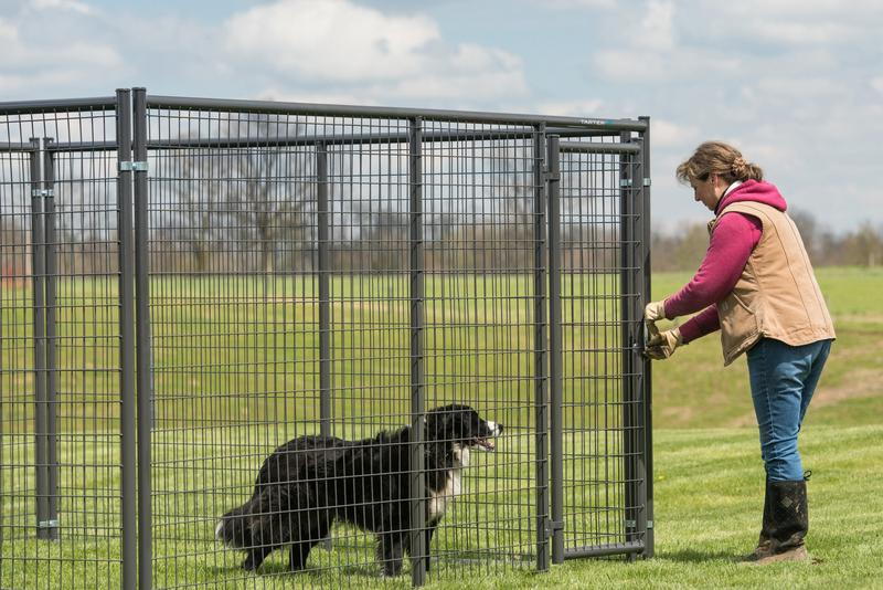 Dog Kennel Easy Latch System