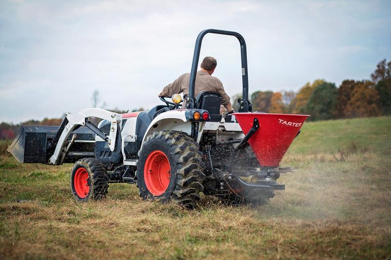 200 Series Poly Tub Fertilizer Spreader And Seeder