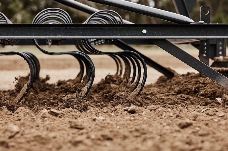 300 SERIES 8 ft. ARENA DRAG