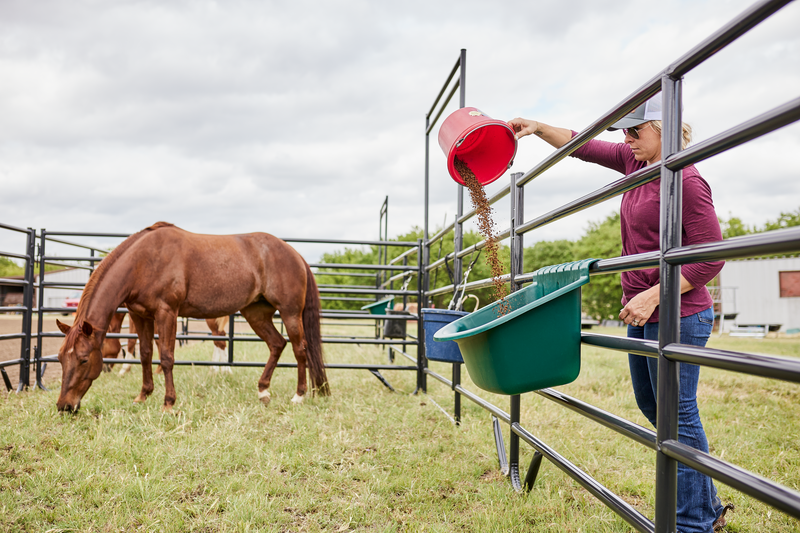 Portable Gate Feeders