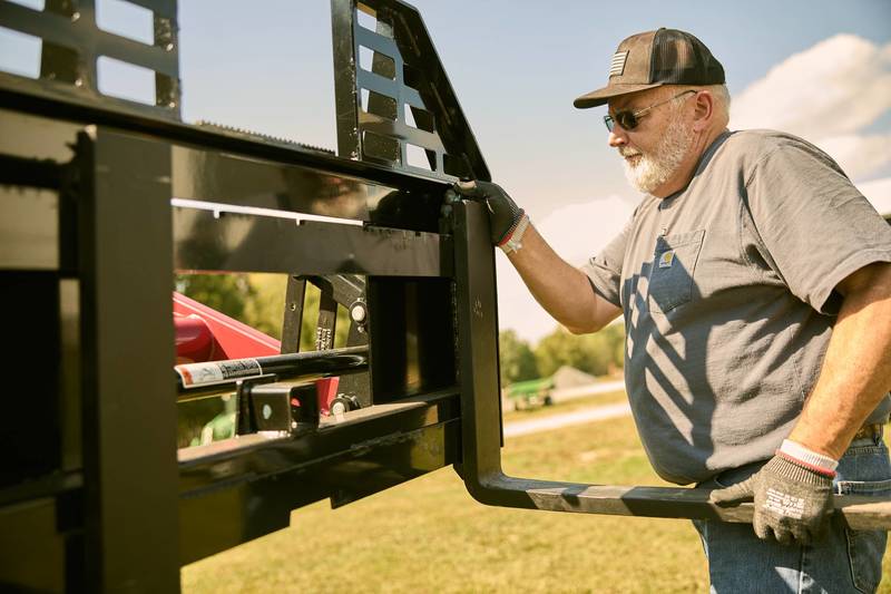 Walk-Thru Pallet Forks