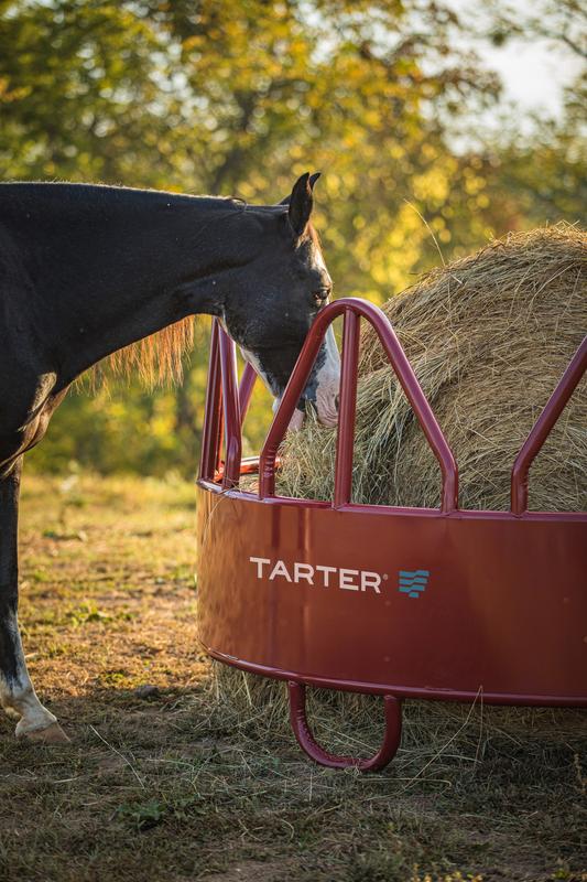 Equine Pro Hay Feeder W/ Hay Saver