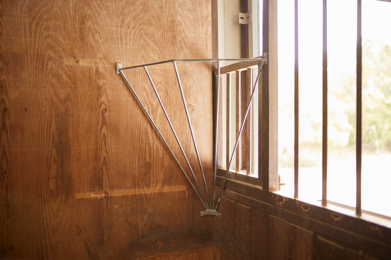 Corner Mount Galvanized Manger Feeder