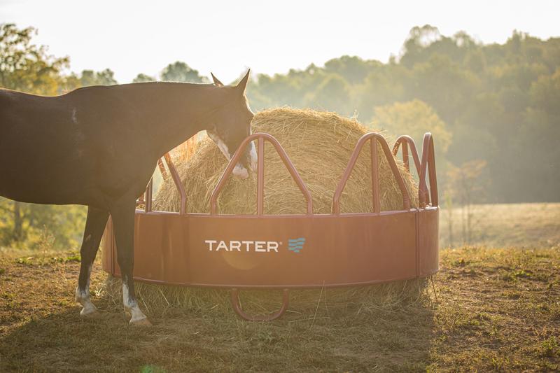 Equine Pro Hay Feeder W/ Hay Saver