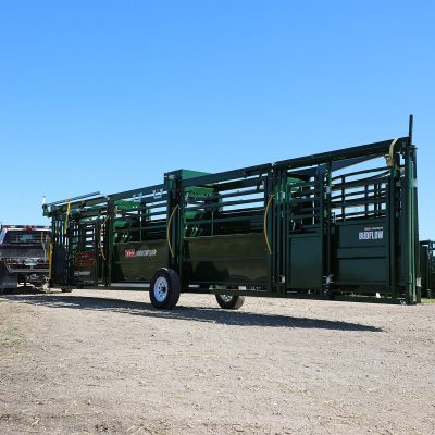 Q-Catch 87 Series Portable Cattle Chute, Alley and Tub