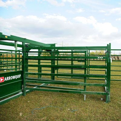 The Heeler Portable Corral