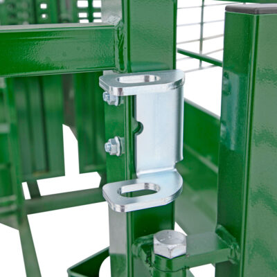 The Heeler 87C Portable Corral