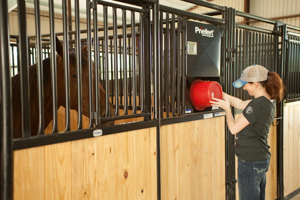 Premier Stall Fronts Bar/Wood