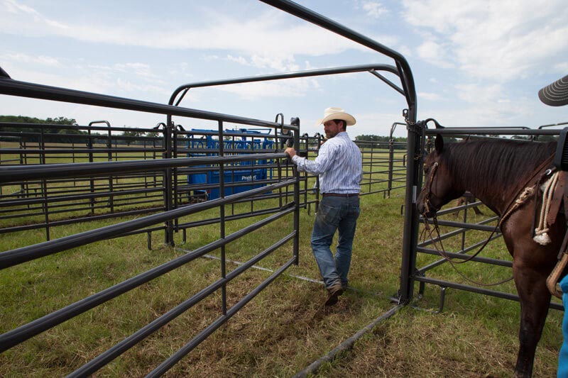 8' Premier Free Swing Bow Gate