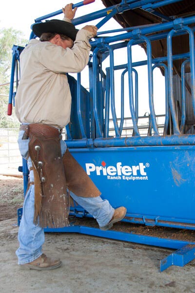 Squeeze Chutes - Model S04